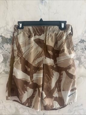 Nike Men’s Brown & Tan Camo Athletic Shorts